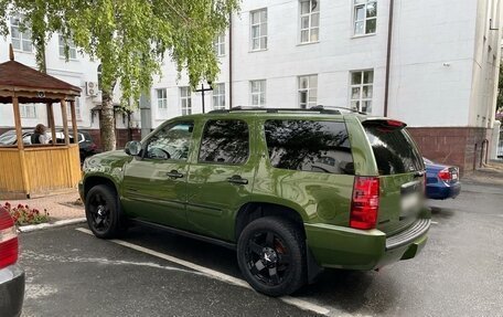 Chevrolet Tahoe III, 2013 год, 2 600 000 рублей, 2 фотография