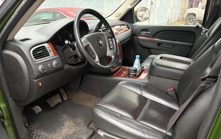 Chevrolet Tahoe III, 2013 год, 2 600 000 рублей, 4 фотография