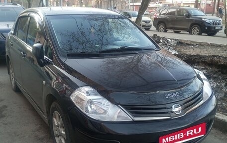 Nissan Tiida, 2010 год, 680 000 рублей, 3 фотография