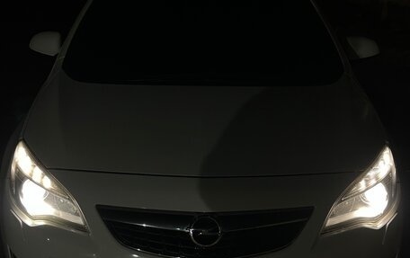 Opel Astra J, 2010 год, 700 000 рублей, 8 фотография