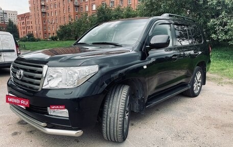 Toyota Land Cruiser 200, 2008 год, 2 650 000 рублей, 3 фотография