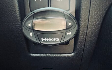 Toyota Land Cruiser 200, 2008 год, 2 650 000 рублей, 10 фотография