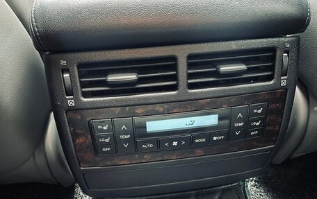 Toyota Land Cruiser 200, 2008 год, 2 650 000 рублей, 20 фотография