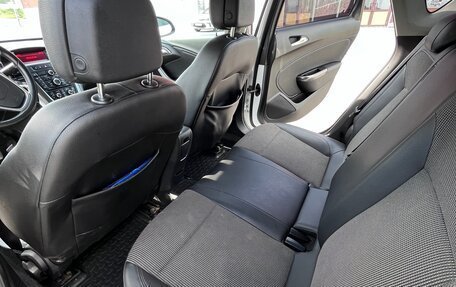 Opel Astra J, 2012 год, 650 000 рублей, 15 фотография