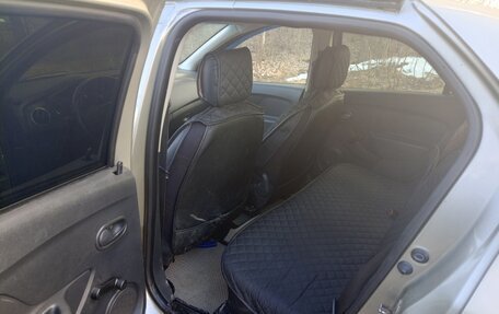 Renault Logan II, 2014 год, 590 000 рублей, 4 фотография