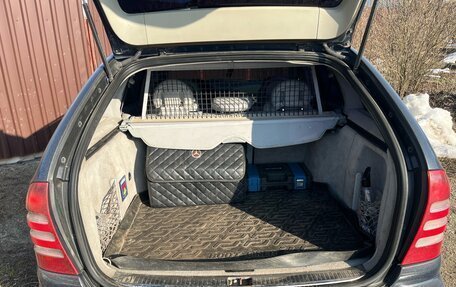 Mercedes-Benz C-Класс, 2002 год, 600 000 рублей, 5 фотография