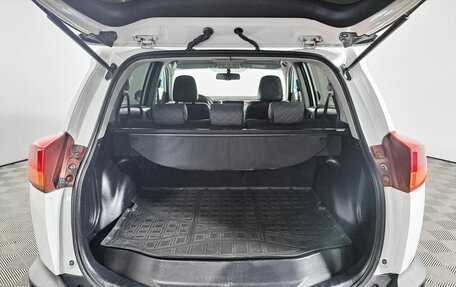 Toyota RAV4, 2013 год, 1 690 000 рублей, 12 фотография