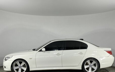 BMW 5 серия, 2008 год, 1 300 000 рублей, 9 фотография