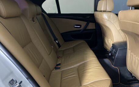 BMW 5 серия, 2008 год, 1 300 000 рублей, 13 фотография