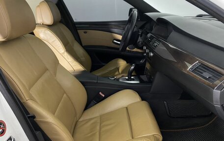 BMW 5 серия, 2008 год, 1 300 000 рублей, 12 фотография