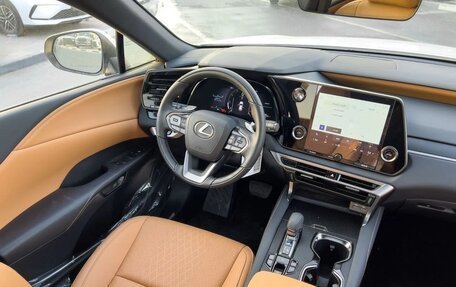 Lexus RX IV рестайлинг, 2025 год, 12 490 000 рублей, 9 фотография