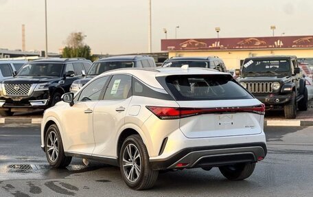 Lexus RX IV рестайлинг, 2025 год, 12 490 000 рублей, 7 фотография