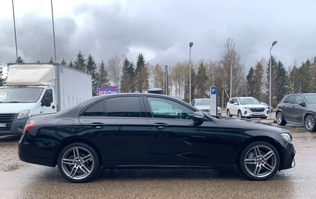 Mercedes-Benz E-Класс, 2019 год, 3 580 000 рублей, 6 фотография