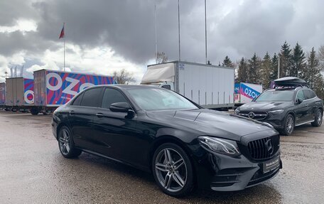 Mercedes-Benz E-Класс, 2019 год, 3 580 000 рублей, 7 фотография