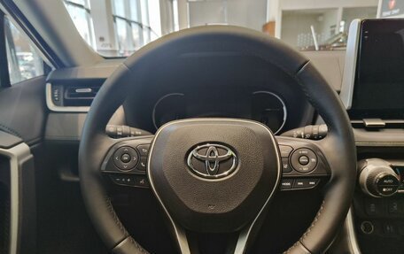 Toyota RAV4, 2022 год, 3 150 000 рублей, 6 фотография