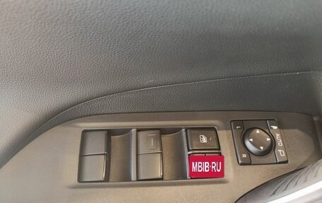 Toyota RAV4, 2022 год, 3 150 000 рублей, 8 фотография