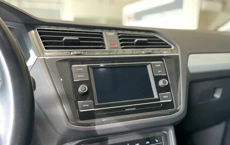 Volkswagen Tiguan II, 2021 год, 2 460 000 рублей, 12 фотография