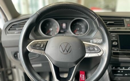 Volkswagen Tiguan II, 2021 год, 2 460 000 рублей, 9 фотография