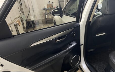 Lexus NX I, 2016 год, 2 600 000 рублей, 11 фотография