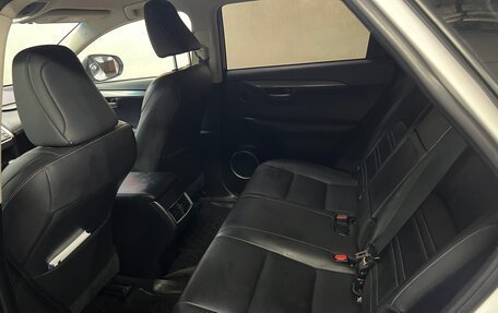 Lexus NX I, 2016 год, 2 600 000 рублей, 10 фотография