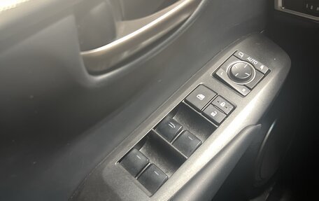 Lexus NX I, 2016 год, 2 600 000 рублей, 13 фотография