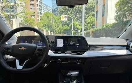 Chevrolet Monza, 2022 год, 1 115 000 рублей, 14 фотография