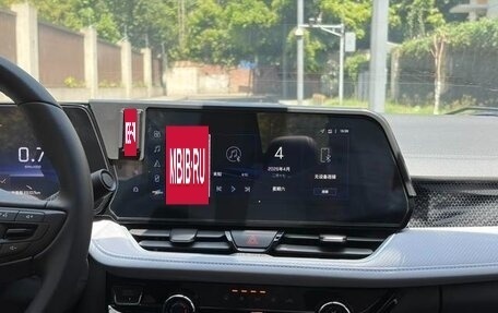 Chevrolet Monza, 2022 год, 1 115 000 рублей, 20 фотография