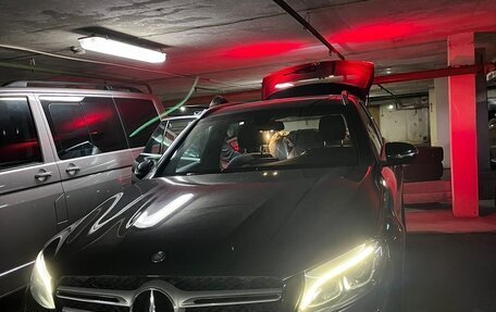 Mercedes-Benz GLC, 2016 год, 3 000 000 рублей, 2 фотография