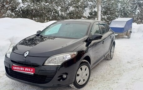 Renault Megane III, 2010 год, 793 000 рублей, 4 фотография