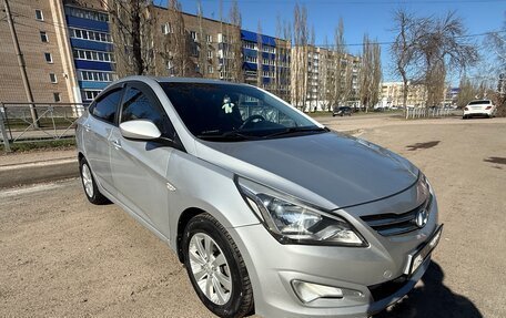 Hyundai Solaris II рестайлинг, 2014 год, 800 000 рублей, 7 фотография