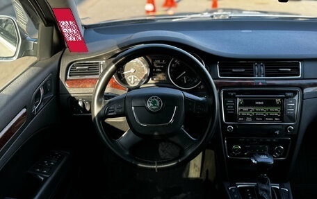 Skoda Superb III рестайлинг, 2011 год, 889 000 рублей, 9 фотография