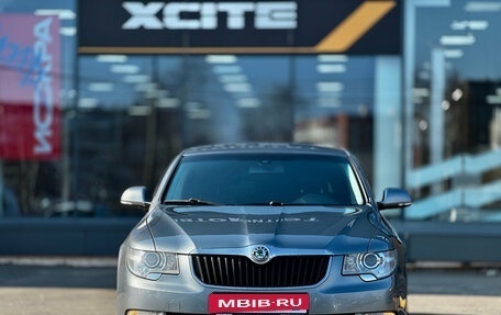 Skoda Superb III рестайлинг, 2011 год, 889 000 рублей, 2 фотография
