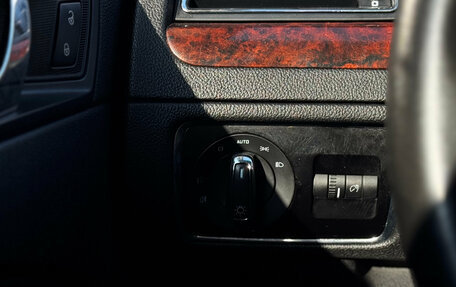 Skoda Superb III рестайлинг, 2011 год, 889 000 рублей, 20 фотография