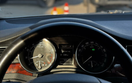 Skoda Superb III рестайлинг, 2011 год, 889 000 рублей, 29 фотография