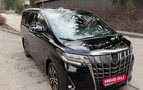 Toyota Alphard III, 2021 год, 4 900 000 рублей, 4 фотография