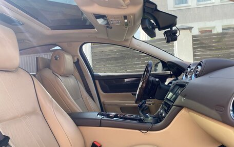 Jaguar XJ IV (X351), 2016 год, 2 400 000 рублей, 14 фотография