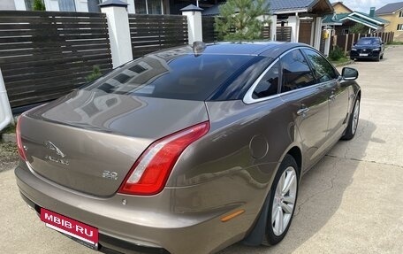 Jaguar XJ IV (X351), 2016 год, 2 400 000 рублей, 3 фотография