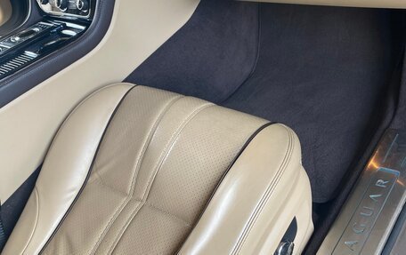 Jaguar XJ IV (X351), 2016 год, 2 400 000 рублей, 17 фотография