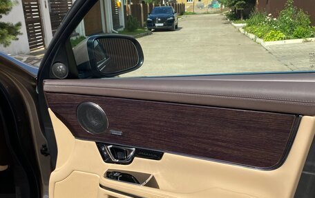 Jaguar XJ IV (X351), 2016 год, 2 400 000 рублей, 21 фотография
