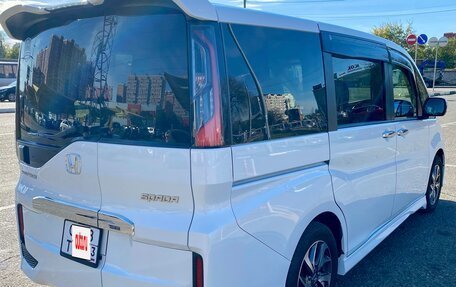 Honda Stepwgn IV, 2015 год, 1 950 000 рублей, 5 фотография