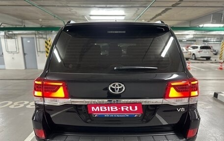 Toyota Land Cruiser 200, 2015 год, 6 399 000 рублей, 11 фотография