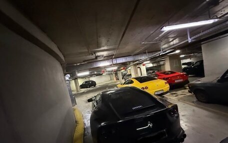 Ferrari 812, 2017 год, 28 000 000 рублей, 13 фотография