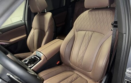 BMW X6, 2025 год, 16 000 000 рублей, 18 фотография