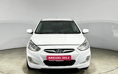 Hyundai Solaris II рестайлинг, 2011 год, 435 000 рублей, 2 фотография