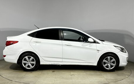 Hyundai Solaris II рестайлинг, 2011 год, 435 000 рублей, 5 фотография