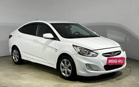 Hyundai Solaris II рестайлинг, 2011 год, 435 000 рублей, 4 фотография
