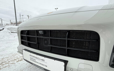 Porsche Cayenne III, 2021 год, 16 400 000 рублей, 8 фотография