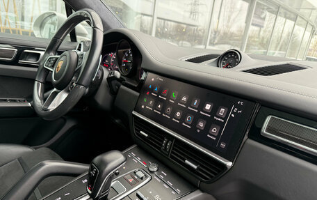 Porsche Cayenne III, 2021 год, 16 400 000 рублей, 14 фотография