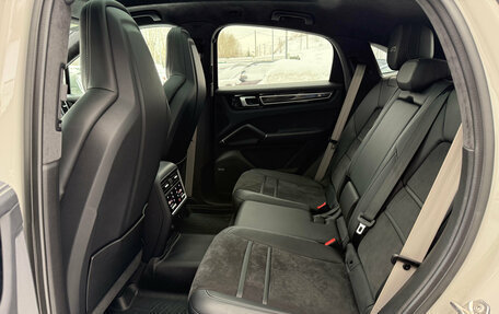 Porsche Cayenne III, 2021 год, 16 400 000 рублей, 27 фотография