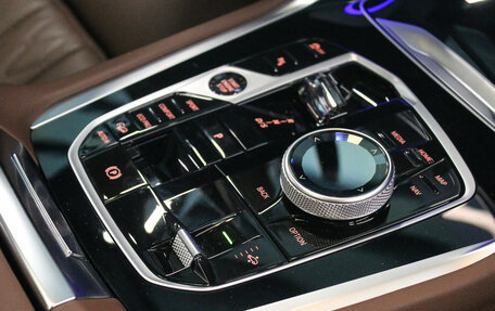 BMW X6, 2025 год, 13 600 000 рублей, 14 фотография